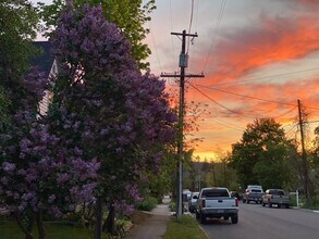1603 W Clarke Ave, Unit Peaceful Valley Studio in Spokane, WA - Building Photo - Building Photo