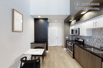 7400 Center Ave in Huntington Beach, CA - Building Photo - Building Photo