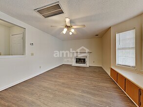 507 Johnny Bench Cove in La Vergne, TN - Building Photo - Building Photo