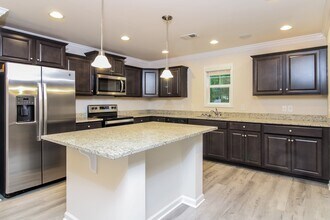 119 Woodcote Dr in Gaston, SC - Building Photo - Building Photo