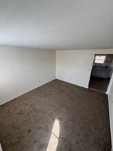 129 Center St in Wilkinsburg, PA - Building Photo - Building Photo