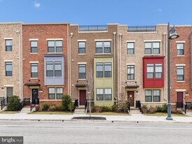 1805 E Chase St, Unit 1910 in Baltimore, MD - Building Photo