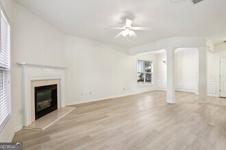 5940 Bentley Way in Cumming, GA - Building Photo - Building Photo