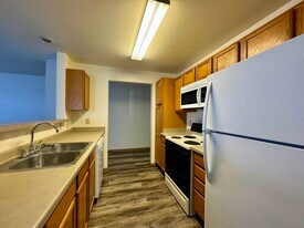431 Water St in Prairie Du Sac, WI - Building Photo