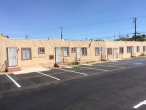 720 W Main St in Barstow, CA - Building Photo - Building Photo