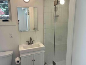 486 Throckmorton Ave in Mill Valley, CA - Building Photo - Building Photo