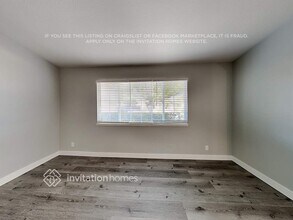 8330 Old Ranch Rd in Citrus Heights, CA - Foto de edificio - Building Photo