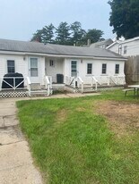 25 Central Park Ave, Unit 25 in Old Orchard Beach, ME - Building Photo