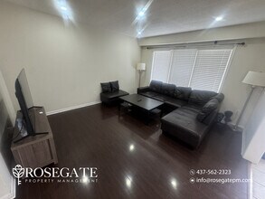 Spacious 3+1 Bedroom Detached Corner Home with Garage & Backyard in Brampton in Brampton, ON - Building Photo - Building Photo