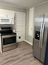 2561 Floyd St in Sarasota, FL - Building Photo - Building Photo