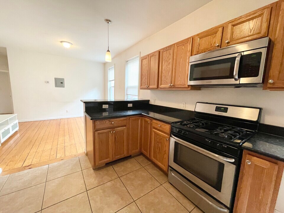 52 Delle Ave, Unit 2 in Boston, MA - Building Photo