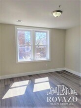 175 Munn Ave in Irvington, NJ - Foto de edificio - Building Photo