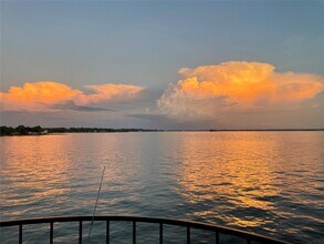 7041 Kingston Cove Ln in Willis, TX - Building Photo - Building Photo