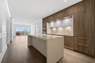 155 Merchants' Wharf in Toronto, ON - Building Photo