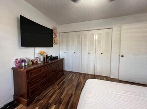 1 W Country Cove Way in Kissimmee, FL - Building Photo - Building Photo