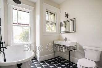 2607 Chapel Hill Rd in Durham, NC - Building Photo - Building Photo
