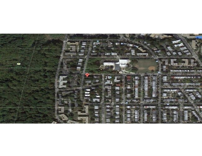 4034 Calvert St NW, Unit 2