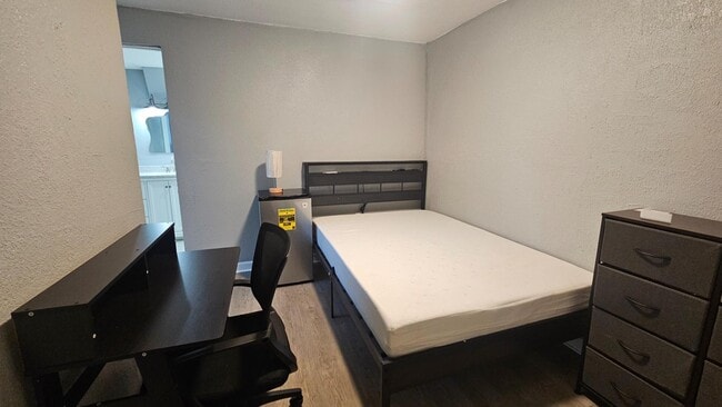 property at 1902 Mc Millan St