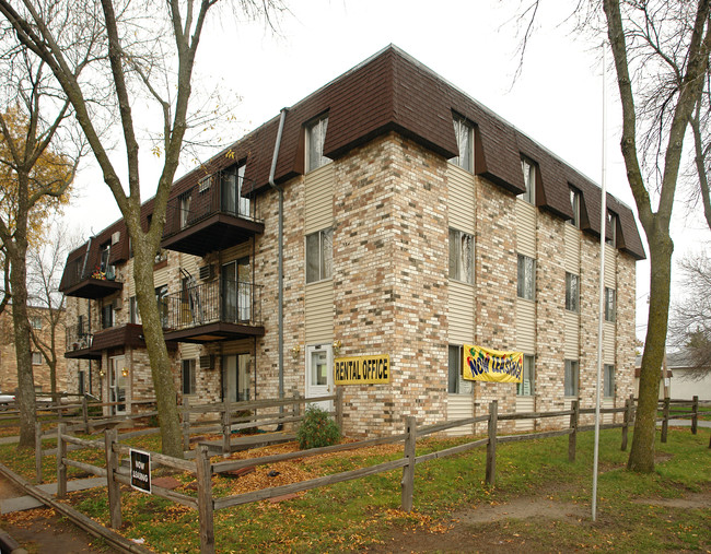 Magnolia Apartments in St. Paul, MN - Building Photo - Building Photo