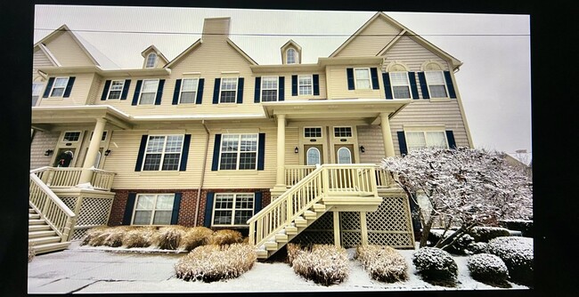 1543 Cass Lake Rd, Unit Vistas