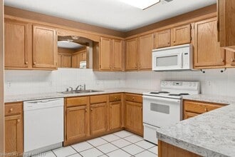 5700 Whitney Cir in Fort Smith, AR - Building Photo - Building Photo