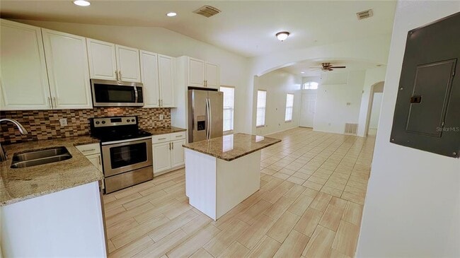 13940 Corrine Key Pl in Orlando, FL - Building Photo - Building Photo