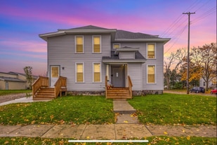 119 S Elm Ave in Jackson, MI - Building Photo