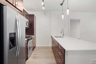 3733 N Halsted St in Chicago, IL - Building Photo - Building Photo
