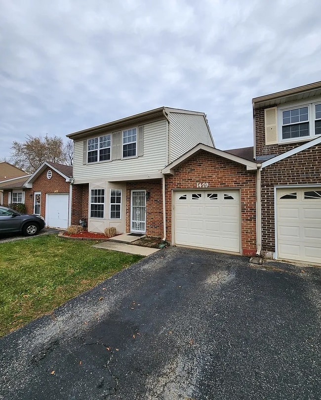 property at 1429 Oxford St