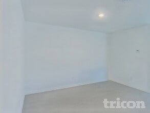 10700 Dusty Rnch Rd in Fort Worth, TX - Building Photo - Building Photo