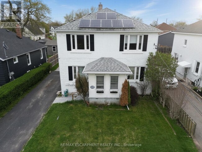 property at 17 Lyons Ave