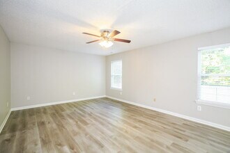 125 Clover Ct in Lebanon, IN - Building Photo - Building Photo