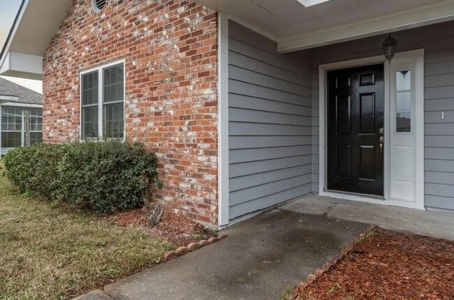 property at 5672 Cheyenne Trail