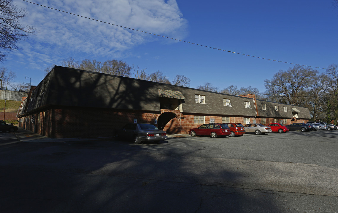 Washington Square Apartments in Concord, NC - Building Photo