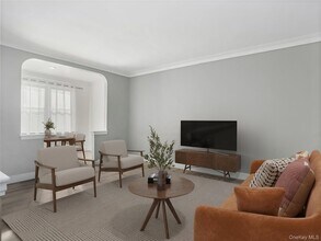 2 Greenridge Ave, Unit 3G in White Plains, NY - Building Photo - Building Photo