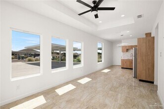 13 Vision St in Rio Grande City, TX - Building Photo - Building Photo