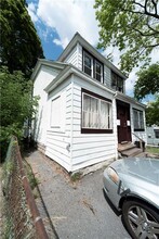 120 Fairfield Ave in Syracuse, NY - Building Photo - Building Photo