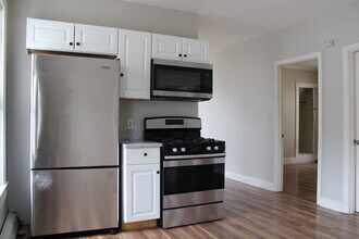 23 Lafayette St, Unit 3 in Haverhill, MA - Building Photo - Building Photo