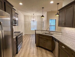 3021 W Cardinal St in Springfield, MO - Building Photo - Building Photo