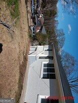 2724 Larkspur Dr SE in Atlanta, GA - Building Photo