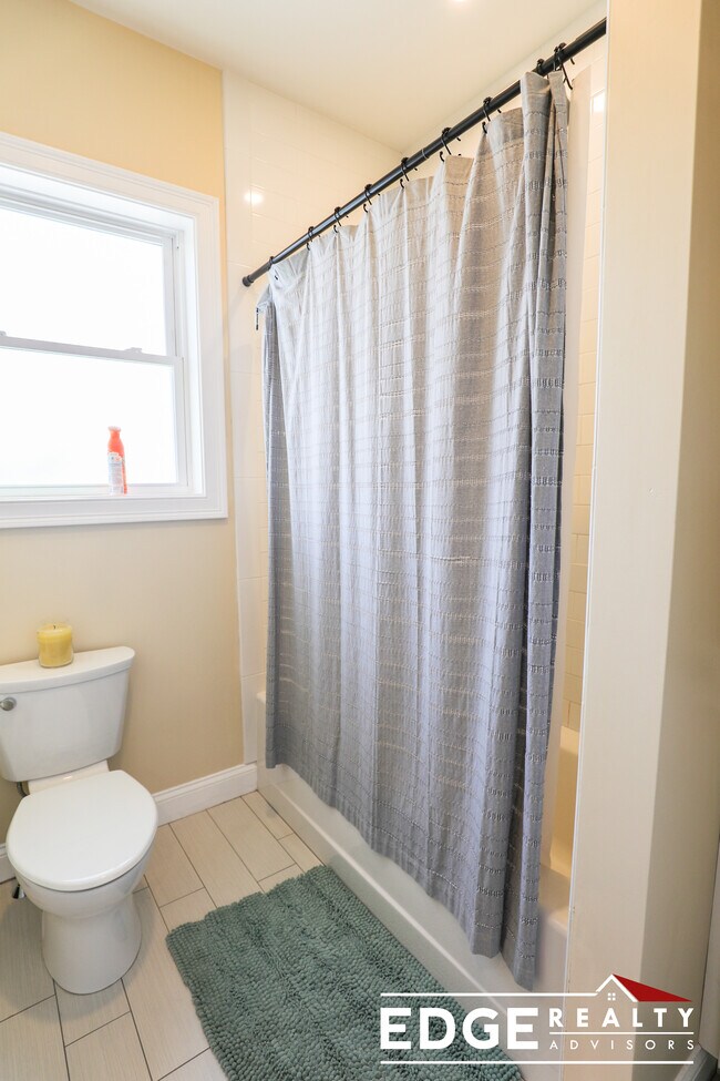 37 Winship St, Unit 2 in Boston, MA - Building Photo - Building Photo