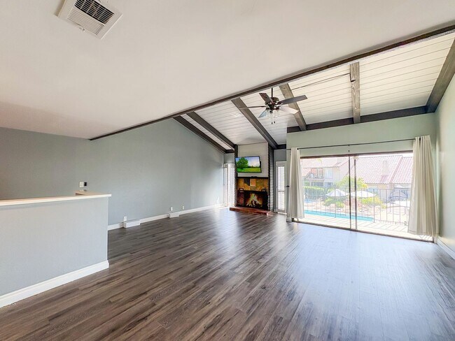 1905 Alga Rd in Carlsbad, CA - Building Photo - Building Photo