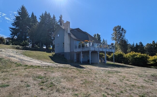 10934 SE Olympiad Dr in Port Orchard, WA - Building Photo - Building Photo