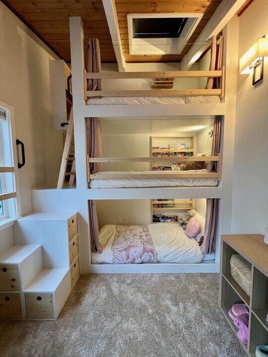 714 Rockaway Beach Ave in Pacifica, CA - Building Photo