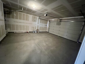486 Daphne Ter St in Henderson, NV - Foto de edificio - Building Photo