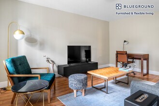 600 N Whisman Rd in Mountain View, CA - Building Photo - Building Photo