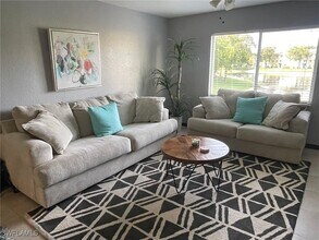 8284 Key Royal Cir in Naples, FL - Building Photo - Building Photo