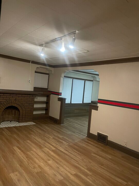 3824 E 142nd St in Cleveland, OH - Building Photo