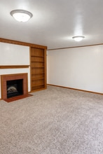 215 N Ninth St in Festus, MO - Building Photo - Building Photo