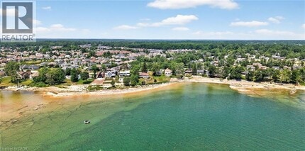 44 Pleasant Ave S in Fort Erie, ON - Building Photo - Building Photo